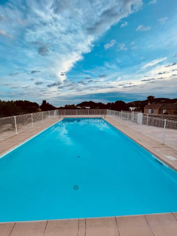 Studio 4 Personnes Climatise Vue Mer Ref Agay Plage G 11 Saint-Raphaël エクステリア 写真